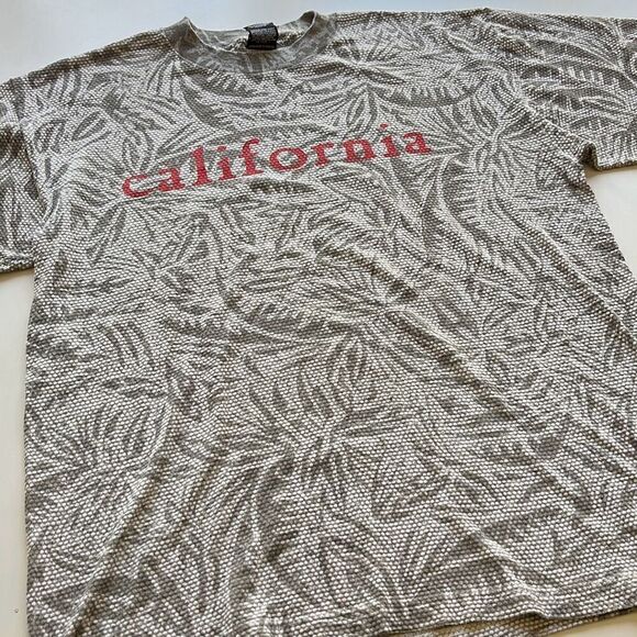 H.L. Miller Gold Vintage "California" Cotton/Poly Textured T-Shirt Tagged L Fits - Picture 1 of 8